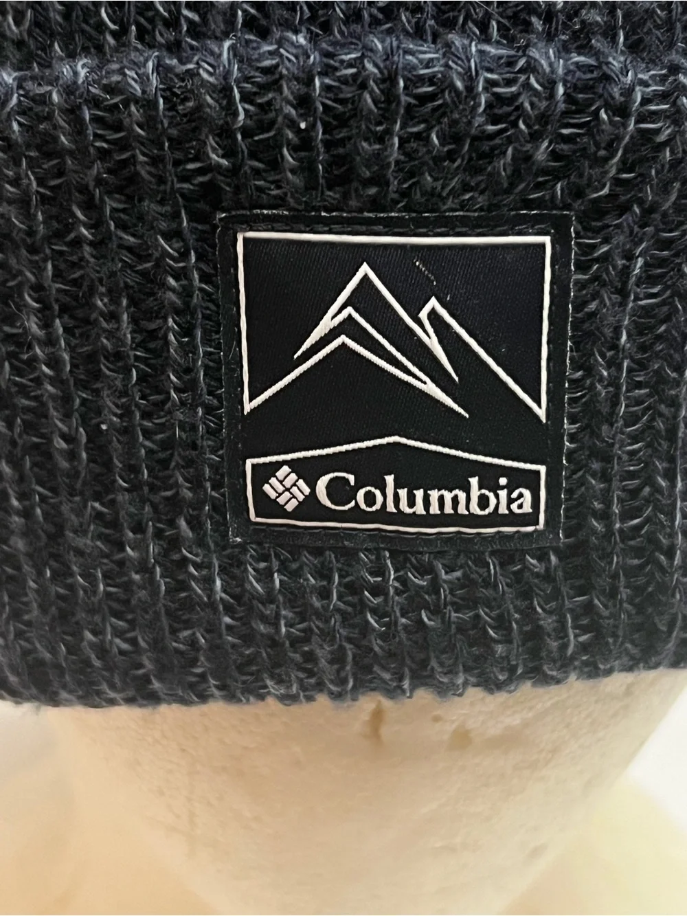 Columbia Mountain Logo Cuffed Knit Beanie Black Gray One Size